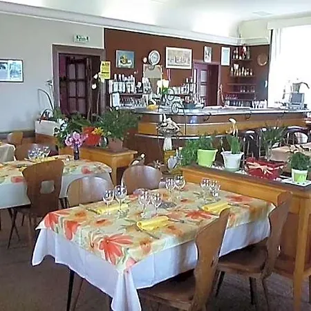 Hotel La Vie En Rose 3*